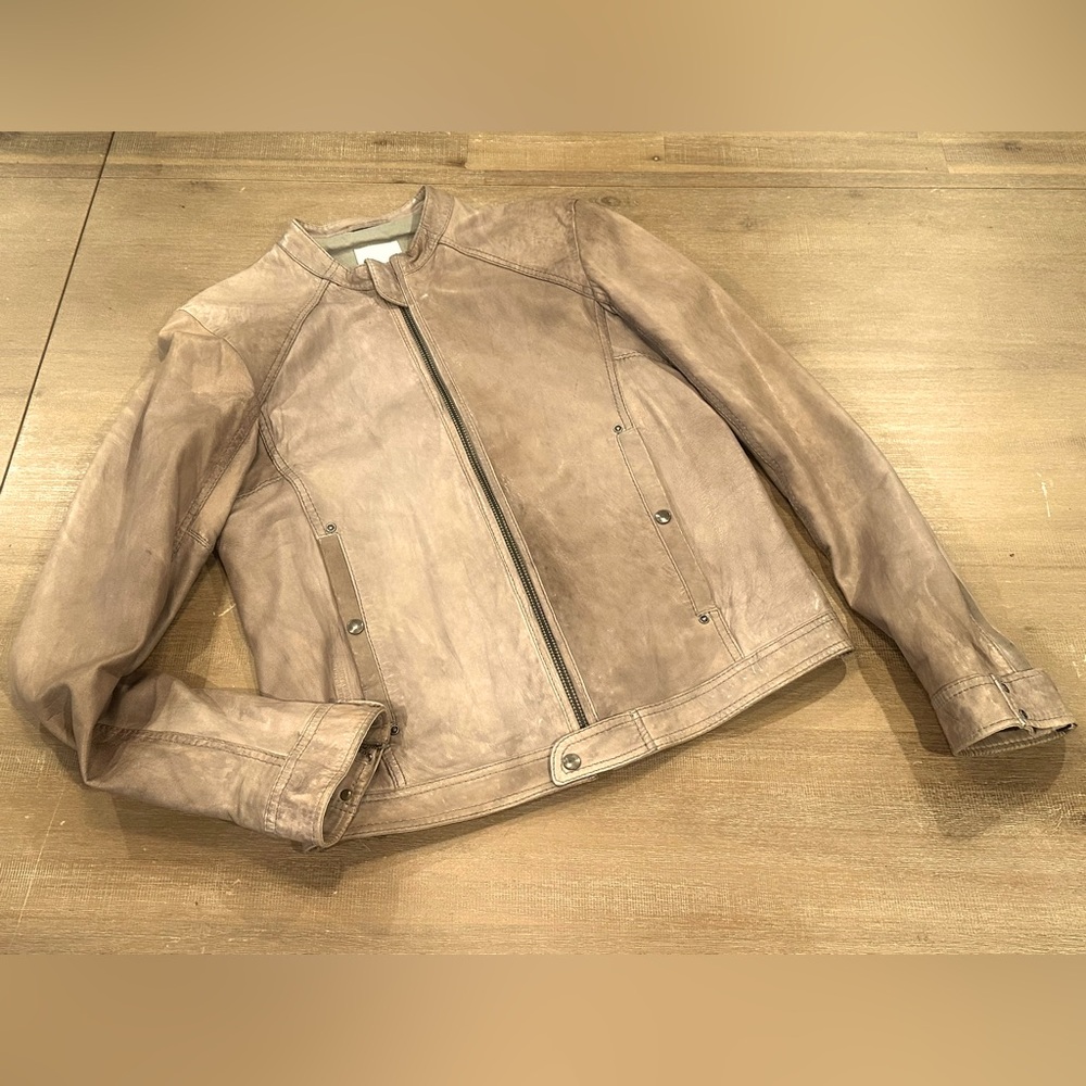Diesel leather race jacket ! Size L in beige color